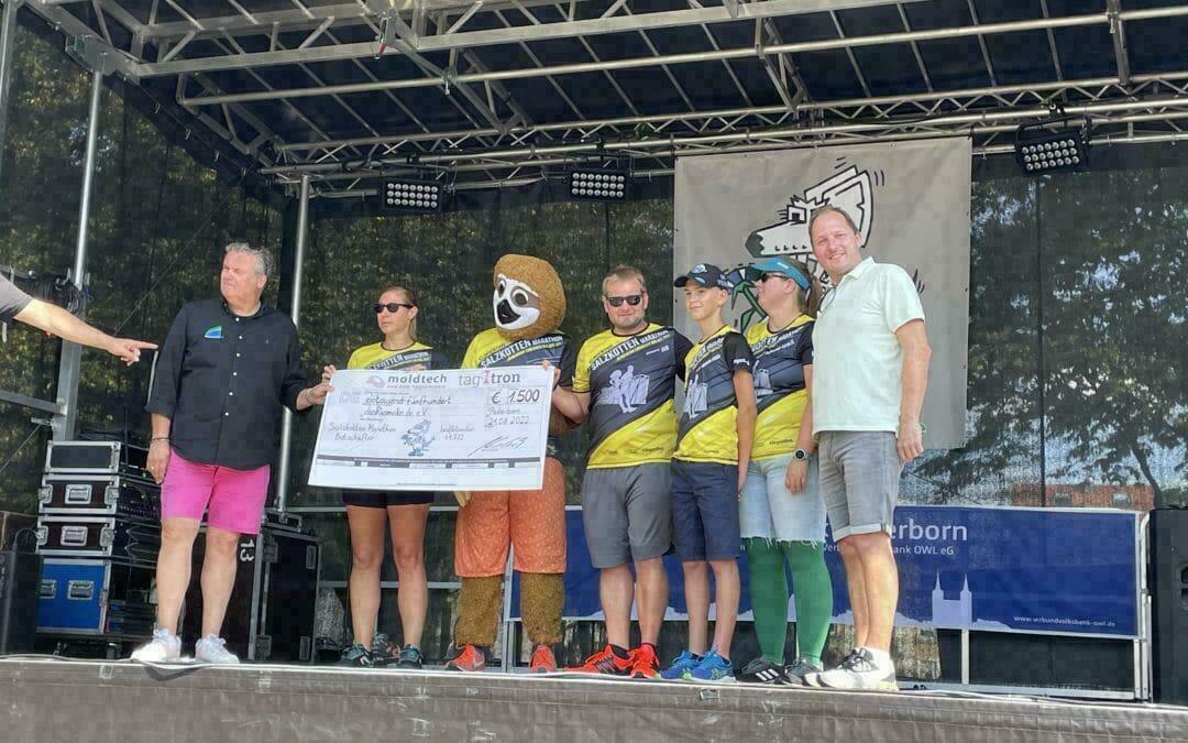 Spendenübergabe der Laufbotschafter – Aufforstung im Riemekepark